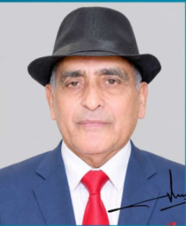 DR RAVI JYEE