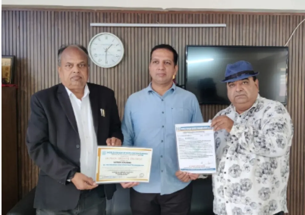 दूसरों के लिए जीना ही असल जीना है
